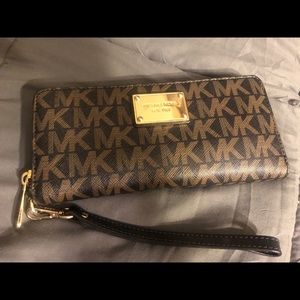 Michael Kors wallet